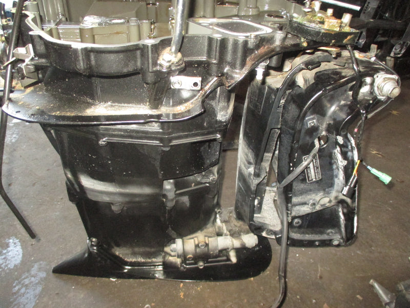 Suzuki DF225 225hp 4 stroke outboard 25 inch midsection