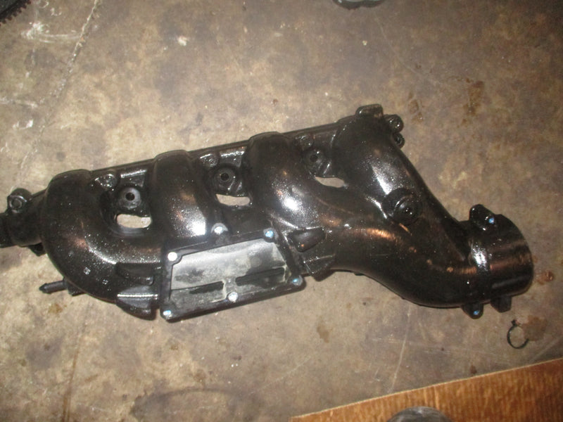 Mercury 115hp 4 stroke outboard exhaust manifold (8M0090823)