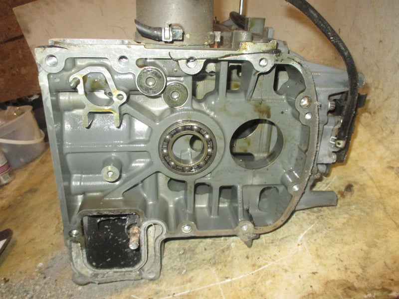 Suzuki DF140 140hp 4 stroke outboard crankcase block