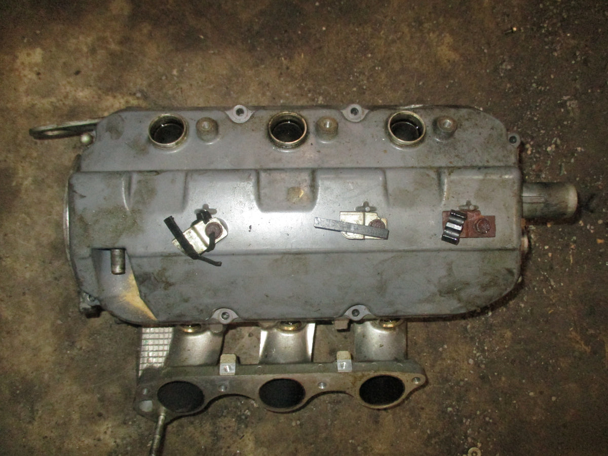 Honda BF225 outboard starboard cylinder head