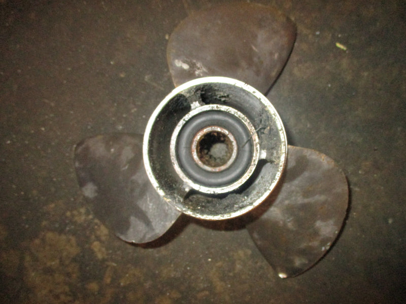 Johnson 115hp 2 stroke outboard stainless propeller (389948) 13 3/8 x 17