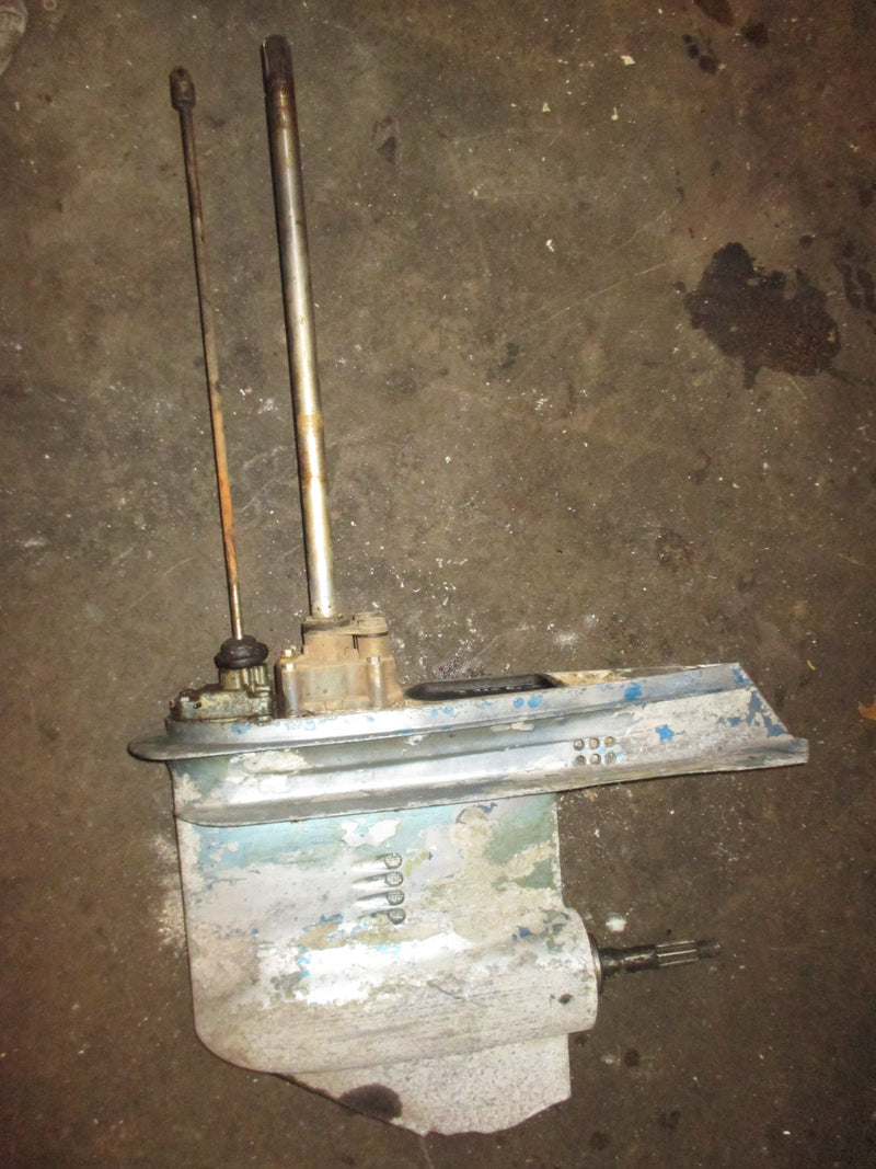 Evinrude 115hp 2 stroke outboard 20" lower unit