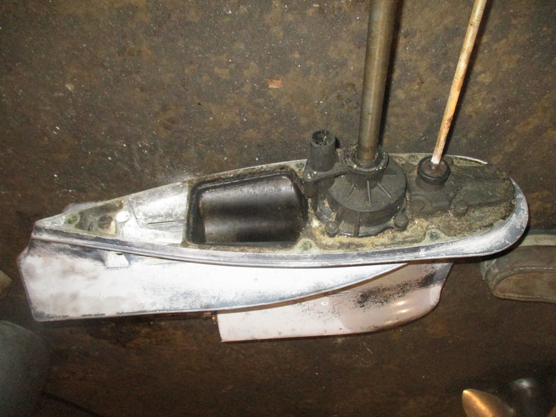 Johnson 115hp 2 stroke outboard 20" lower unit