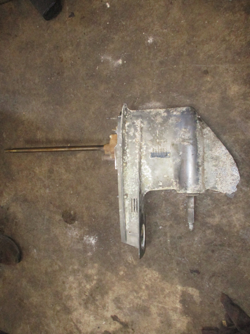 Yamaha 115hp 2 stroke outboard 20" shaft lower unit