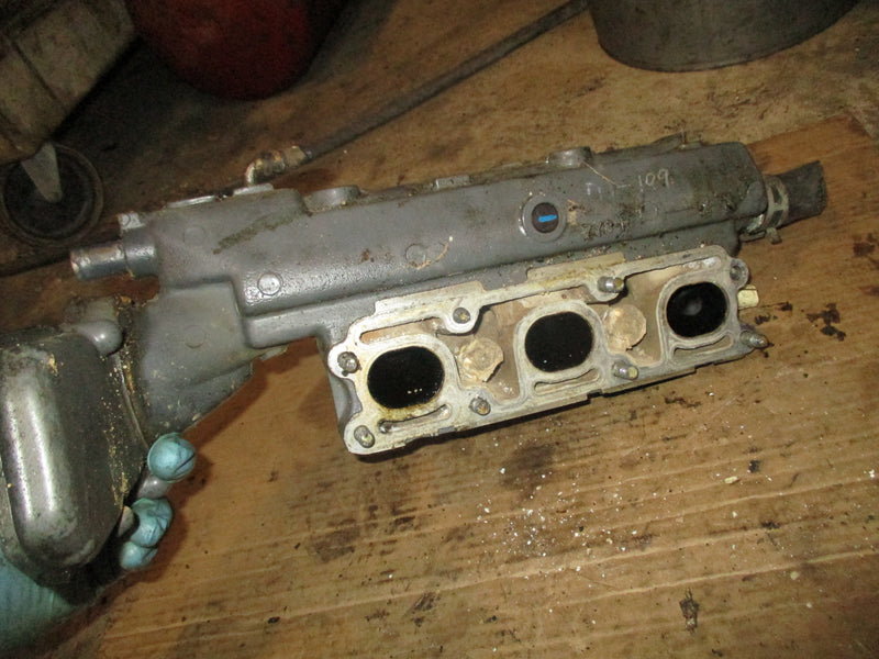 Honda BF225 outboard starboard exhaust manifold (18110-ZY3-010ZA)