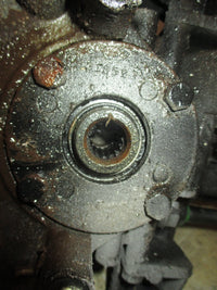 Load image into Gallery viewer, Evinrude 40hp 2 stroke outboard Crankcase Powerhead
