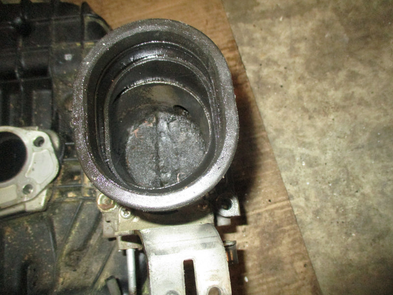 Honda BF225 outboard intake collector and throttle body