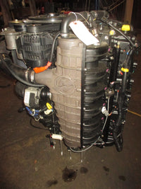 Load image into Gallery viewer, Mercury 250hp Pro Verado 4 stroke Outboard Dressed Crankcase Powerhead
