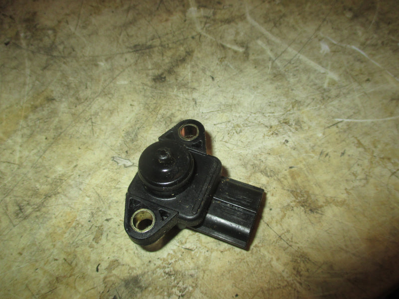 Suzuki DF140 140hp 4 stroke outboard map sensor (18590-72F21)