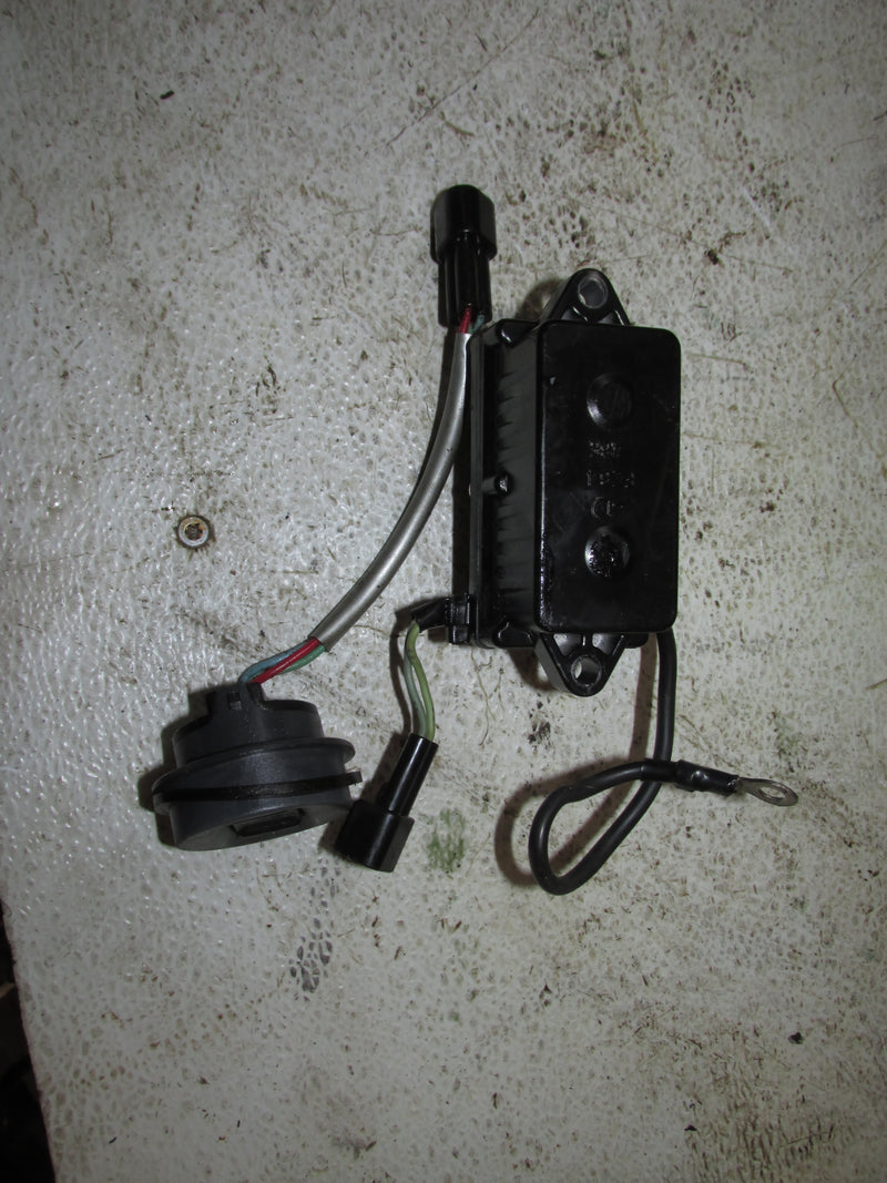 Yamaha HPDI 150hp 2 Stroke Outboard Tilt Trim Relay and Switch (68F-81950-01-00)