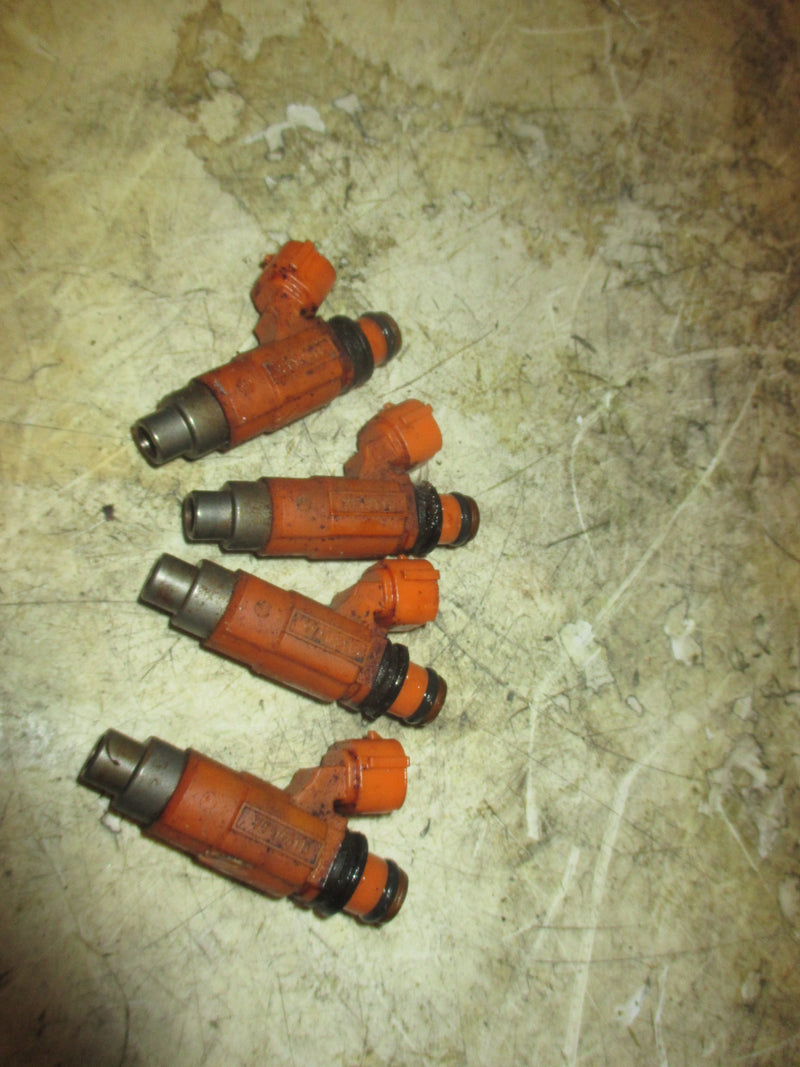 Suzuki DF140 140hp 4 stroke outboard fuel injector set (15710-65D00)
