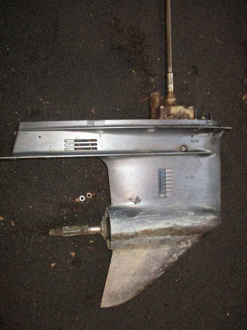 Yamaha 115hp 4 stroke outboard 25" lower unit