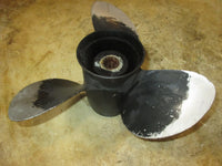 Load image into Gallery viewer, Evinrude 40hp 2 stroke outboard Aluminum Propeller Solas (2311-120-17)
