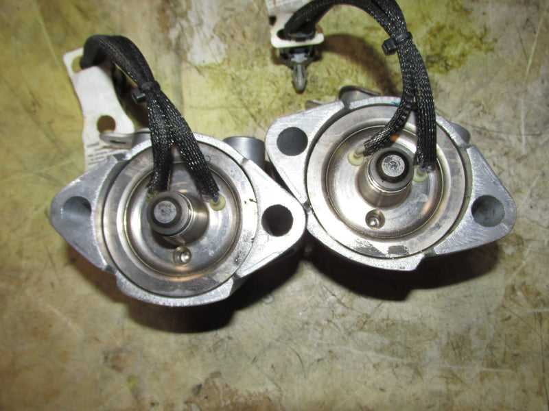Evinrude Etec 115hp 2 Stroke Outboard Fuel Injector Set of 2 (353518/5008505)
