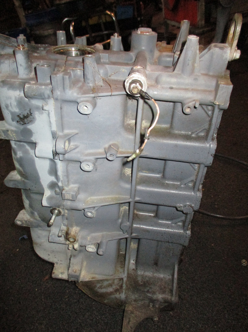 Yamaha 115hp 4 stroke outboard crankcase block (68V-02)