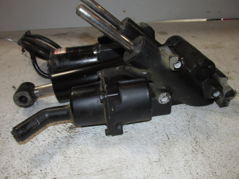 Mercury Black max XR2 150hp 2 Stroke Outboard Tilt trim unit (99659A21)