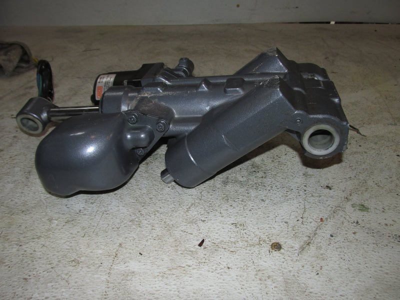 Yamaha HPDI 150hp 2 Stroke Outboard Showa Style Tilt Trim Unit (68F-43800-01-4D)