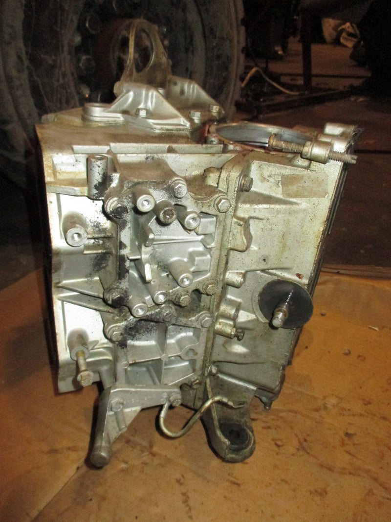 Evinrude 85hp 2 stroke outboard crankcase block