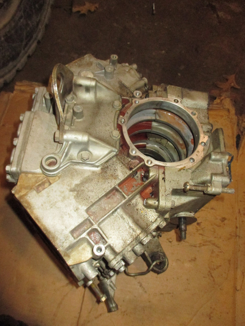 Evinrude 85hp 2 stroke outboard crankcase block