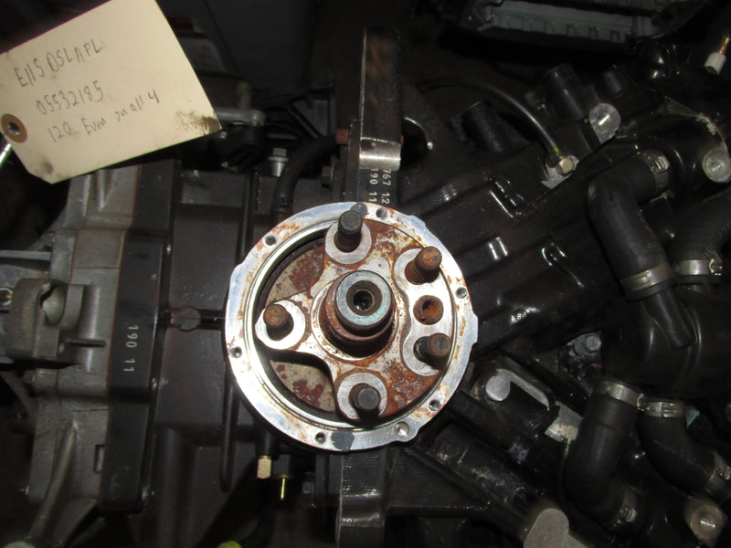 Evinrude Etec 115hp 2 Stroke Outboard Crankcase Powerhead