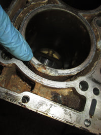 Load image into Gallery viewer, Suzuki DF150AP 150hp 4 stroke outboard crankcase block
