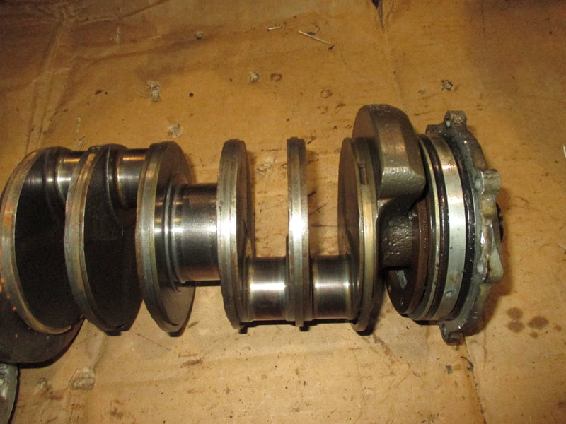 Evinrude 85hp 2 stroke outboard crankshaft (389599)