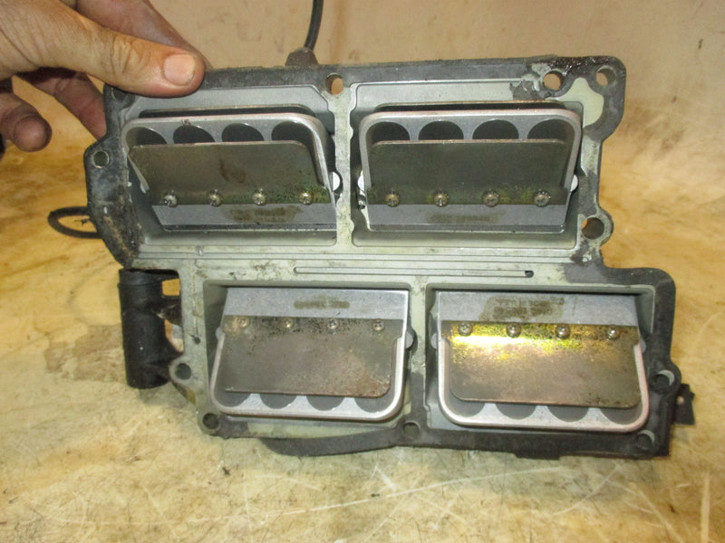 Johnson 115hp 2 stroke outboard intake manifold and reeds (186549)