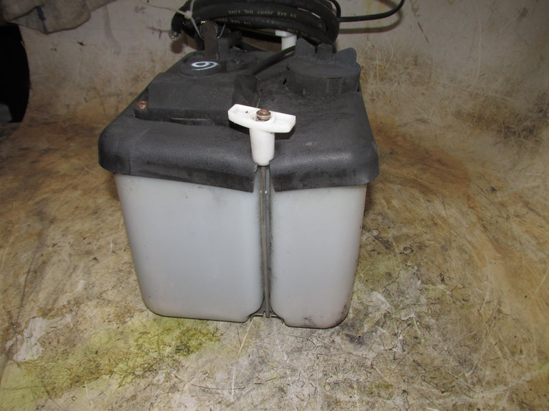 Evinrude Etec 115hp 2 Stroke Outboard BRP Remote Oil Tank