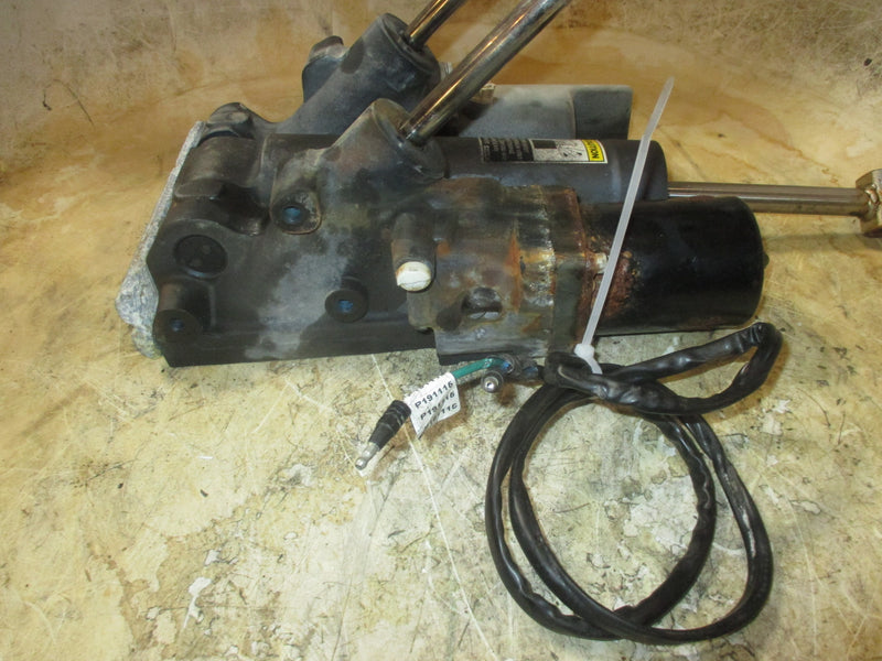 Mercury 135hp Optimax 2 stroke outboard Tilt Trim Unit