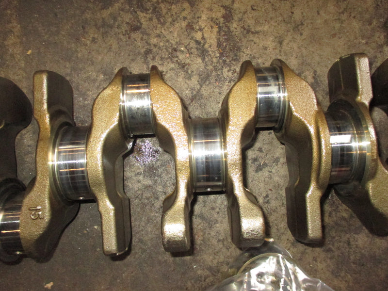 Suzuki DF150AP 150hp 4 stroke outboard crankshaft (12221-96J10)