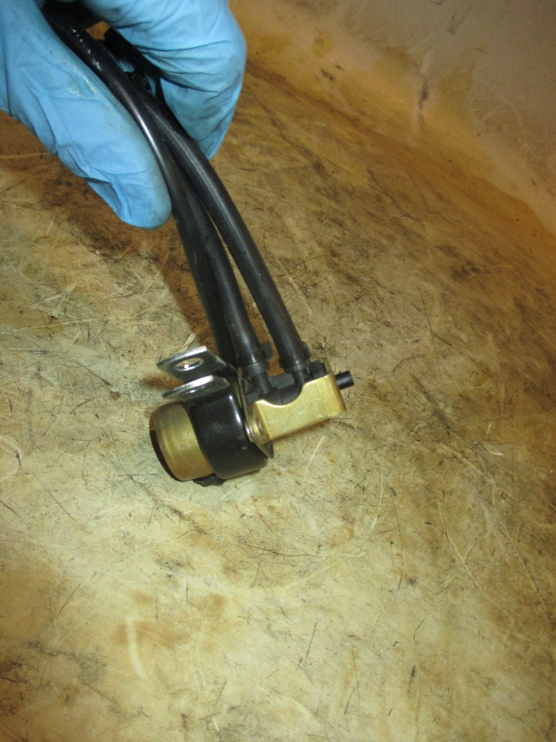 Mercury 90hp 2 stroke outboard fuel primer
