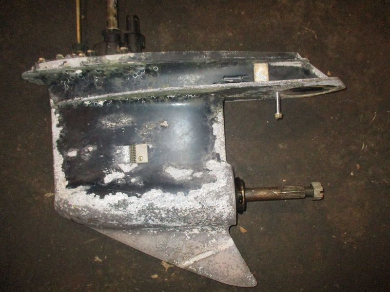 Evinrude 100hp 2 stroke outboard 20" lower unit