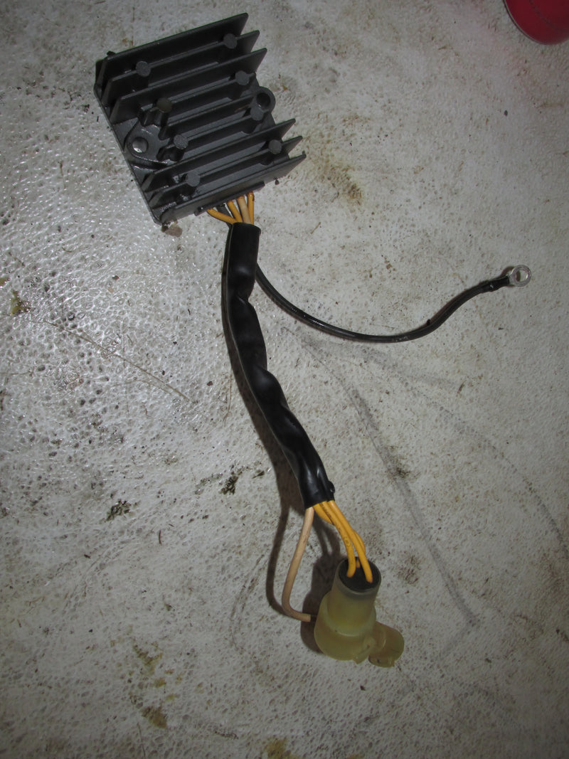 Evinrude 70hp 4 Stroke Outboard Rectifier Regulator (5030795)