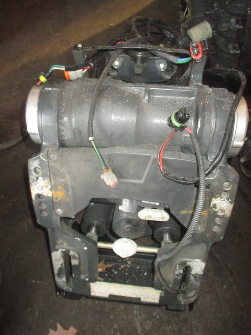 Evinrude ETech 250hp G2 H0 2 stroke Outboard Tilt Trim System