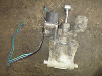 Load image into Gallery viewer, Johnson 225hp Ocean Pro outboard tilt trim unit
