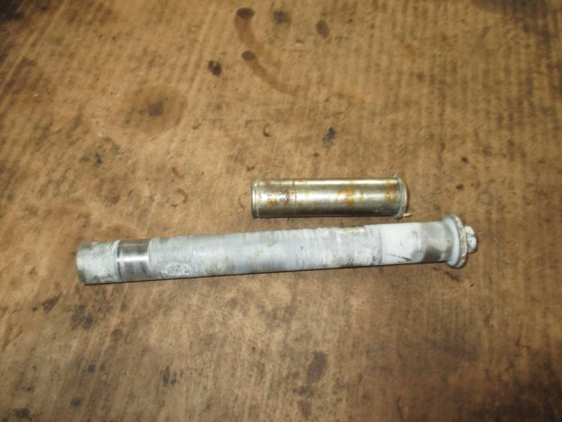 Yamaha 150hp 4 stroke outboard upper and lower trim pin (64E-43126-10-00)