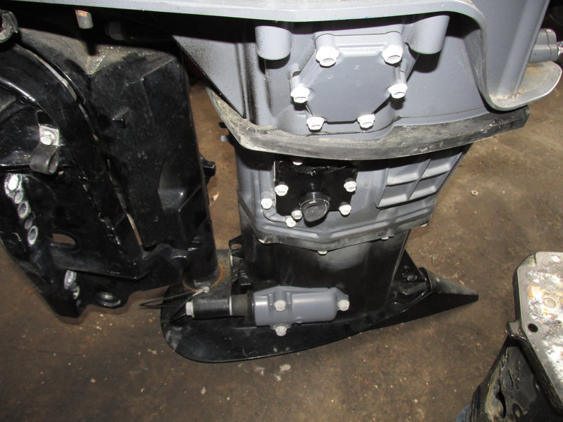 Suzuki DF150A 150hp Outboard 25" Midsection