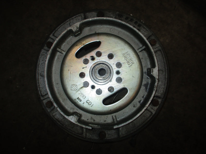 Mariner 25hp 2 stroke outboard flywheel
