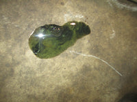 Load image into Gallery viewer, evinrude ficht 200hp 2 stroke outboard 25 inch shaft lower unit magnum
