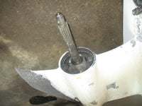 Load image into Gallery viewer, evinrude ficht 200hp 2 stroke outboard 25 inch shaft lower unit magnum
