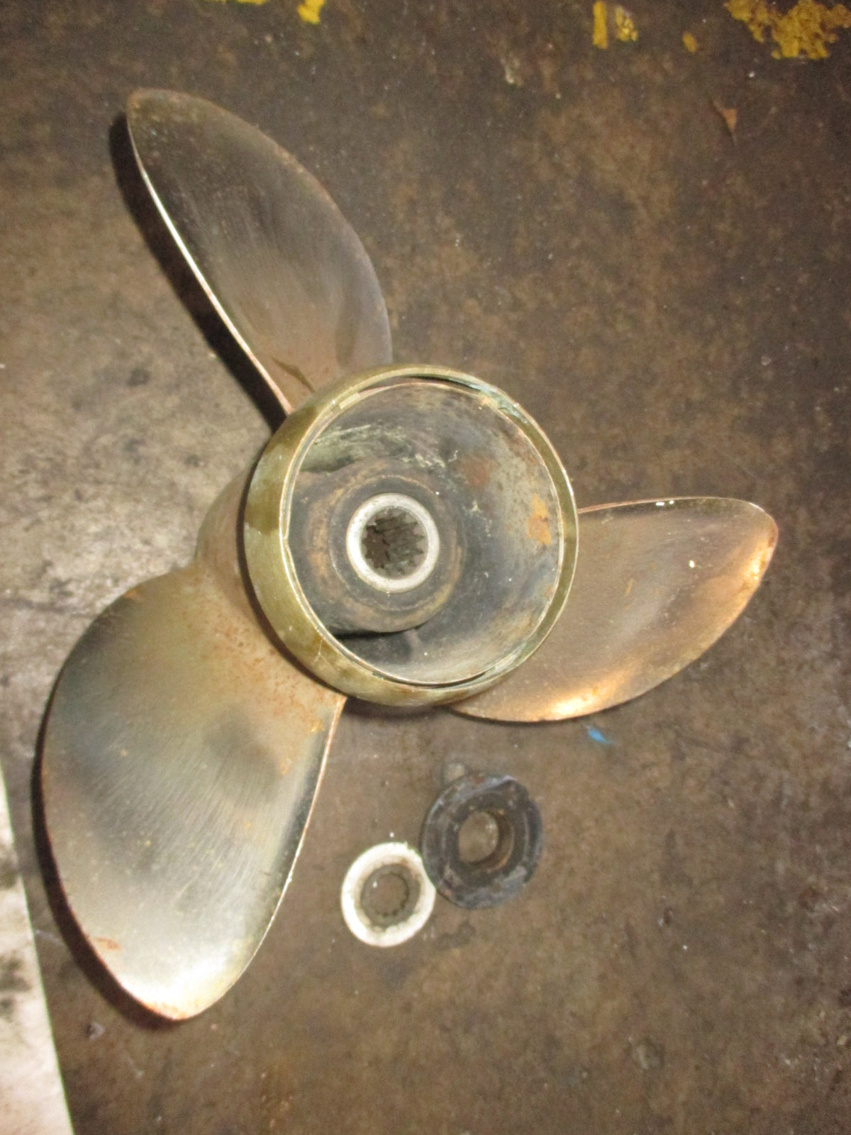 Johnson 85hp 2 stroke outboard stainless steel propellor