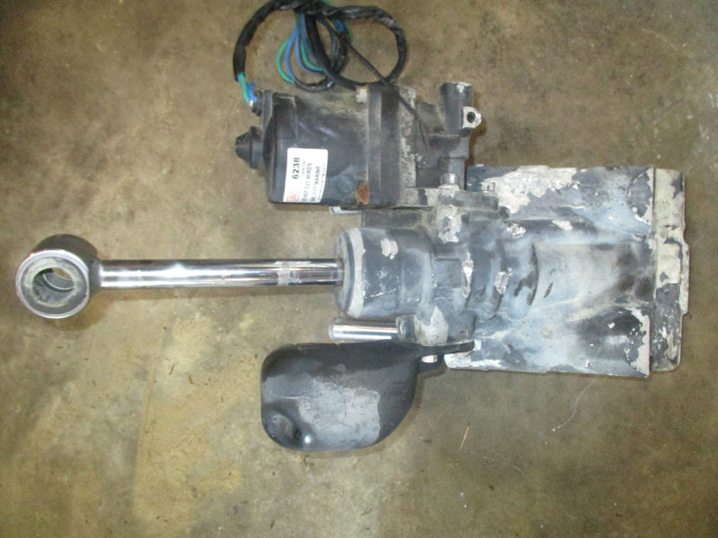 evinrude ficht 200hp 2 stroke outboard tilt trim unit