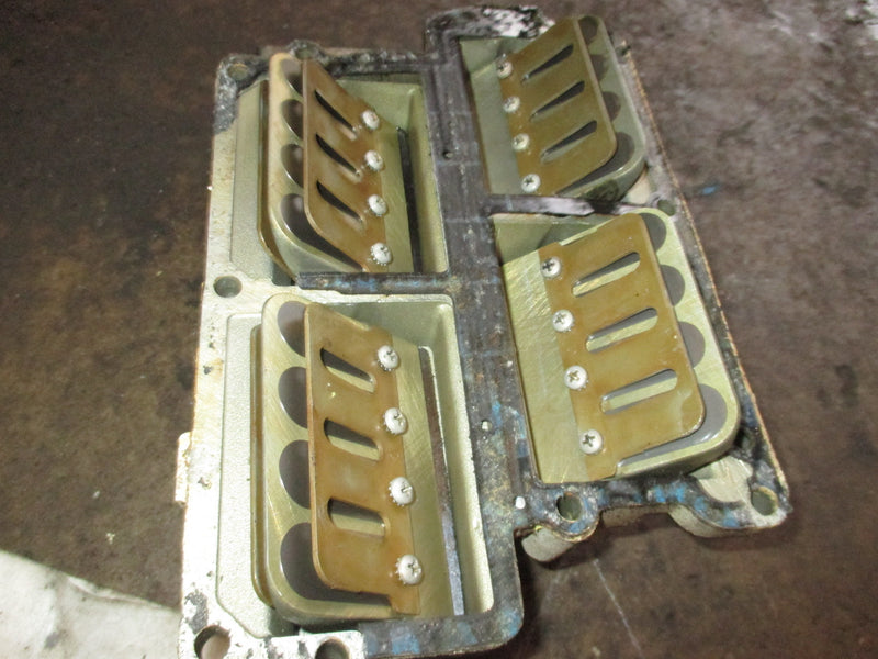 Johnson 85hp 2 stroke outboard intake manifold reeds (322930)
