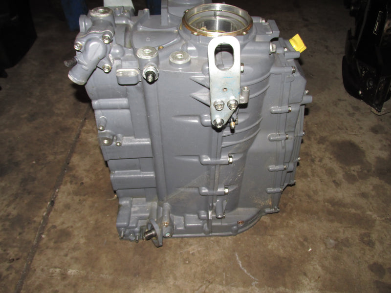 Suzuki DF150A 150hp Outboard Crankcase Block