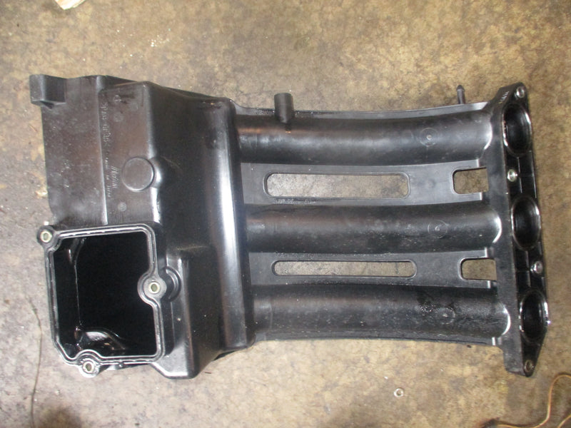 Yamaha 250hp 4 stroke outboard starboard intake manifold (6P2-13641-00-00)