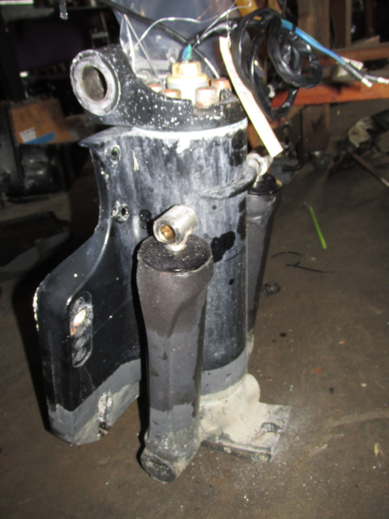 Mercury Verado 350hp 4 Stroke Outboard Tilt Trim Unit (8M0118298)