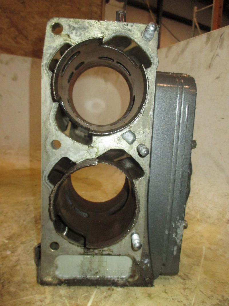 Suzuki DT90 90hp 2 stroke outboard Port Cylinder