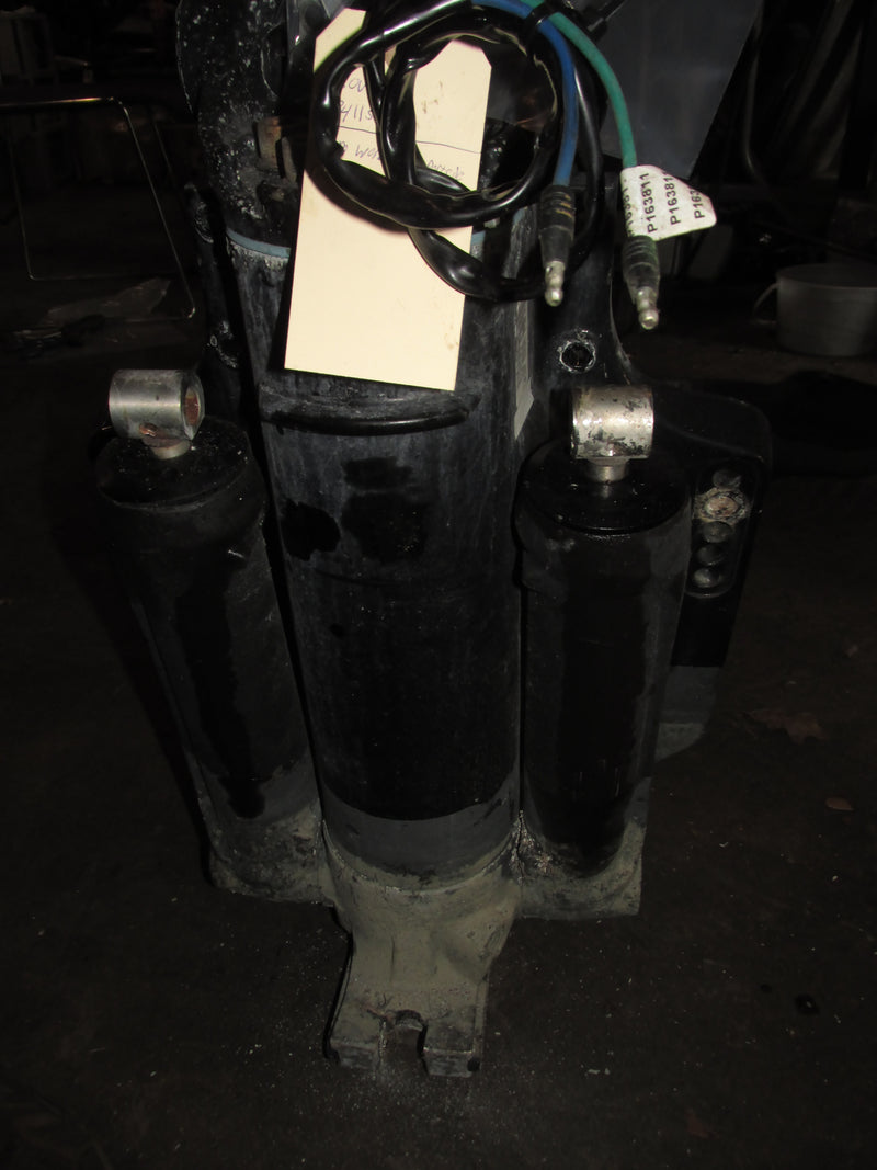Mercury Verado 350hp 4 Stroke Outboard Tilt Trim Unit (8M0118298)