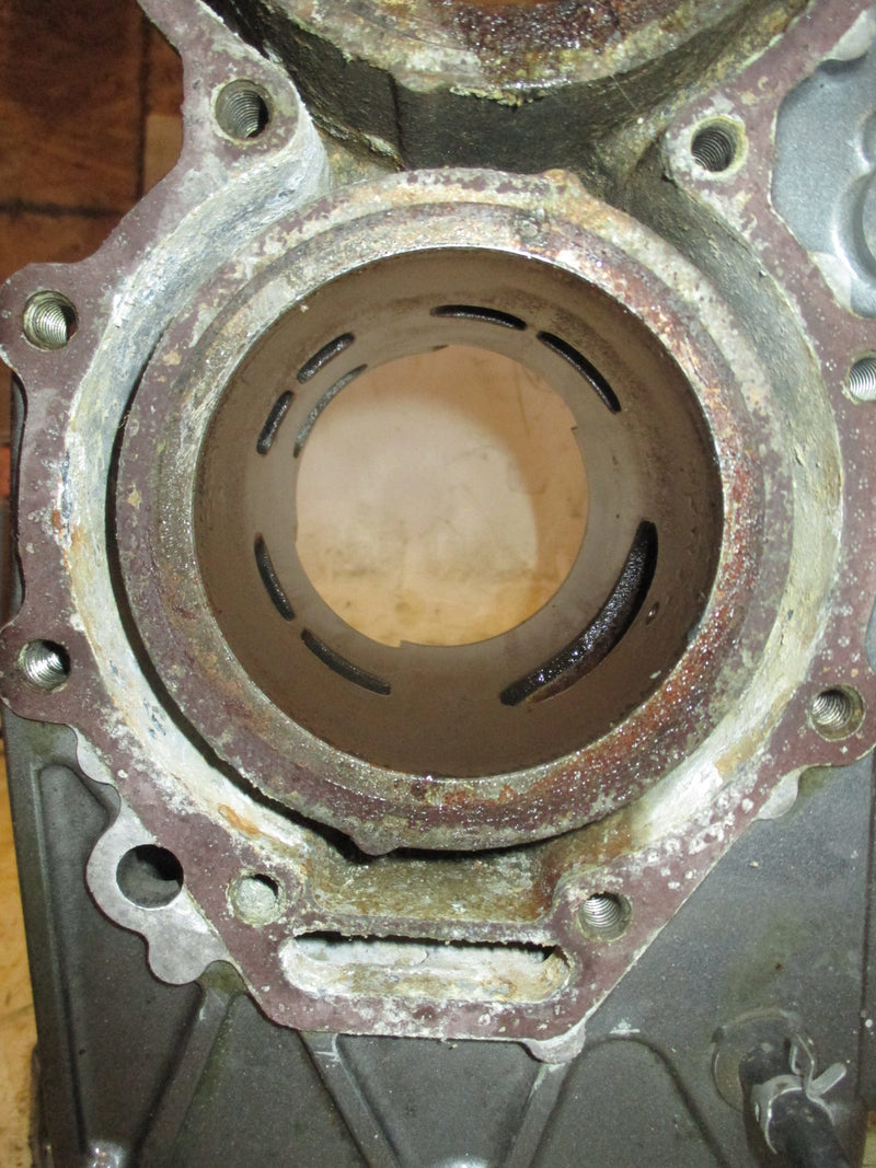 Suzuki DT90 90hp 2 stroke outboard Starboard Cylinder