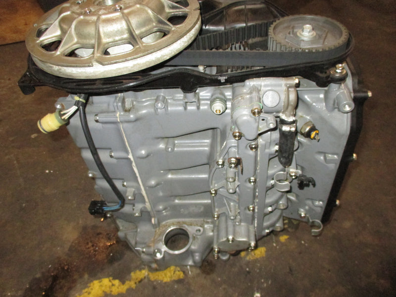 Honda BF90A 90hp outboard crankcase powerhead